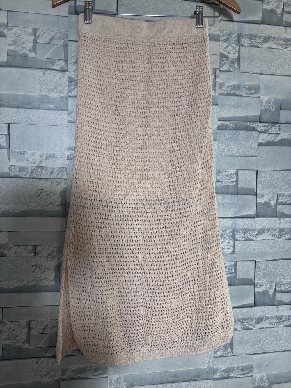 House of Harlow 1960 Beige Crochet A-Line Skirt - Picture 9 of 13